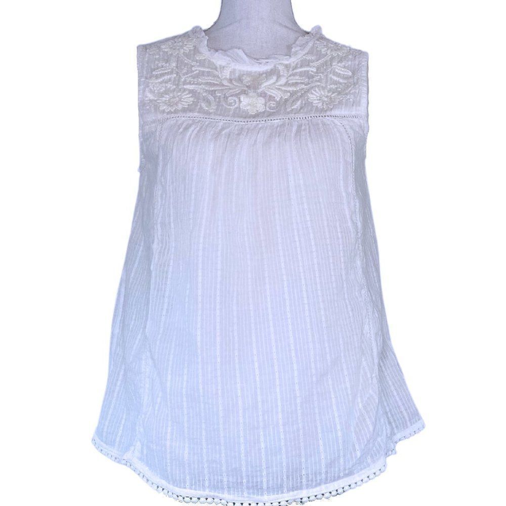 NWT House of Harlow 1960 Dainty Boho Lightweight Sleeveless Off White Top